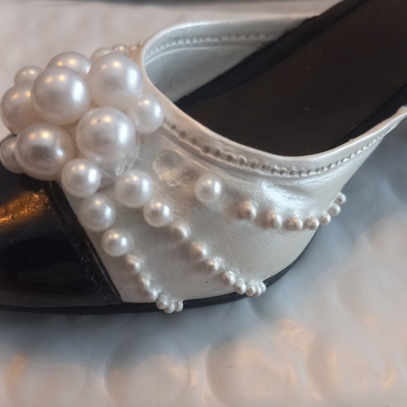 Just The Right Shoe By Raine Pearl Mule Mini Figurine 25010 - Picture 2 of 9